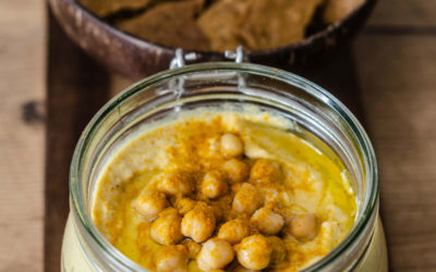 Hummus Antiinflamatorio de Garbanzos con Cúrcuma
