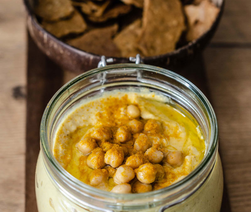 Hummus Antiinflamatorio de Garbanzos con Cúrcuma